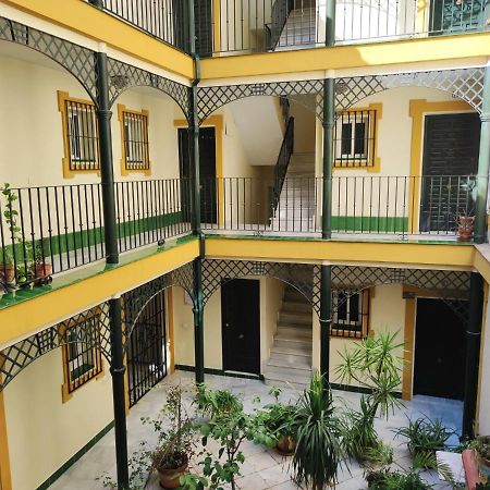 סביליה Estudio Rufina.Tranquilidad ,Alameda De Hercules! מראה חיצוני תמונה